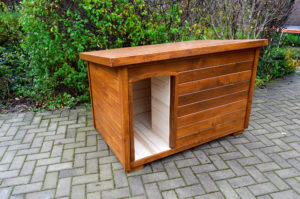 Psia búda SPOT so šikmou strechou v odtieni dub #2