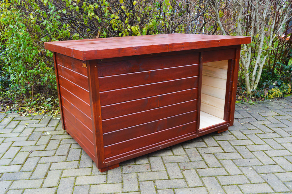 Zateplená psia búda TOBY s vodorovnou strechou v odtieni teak #4