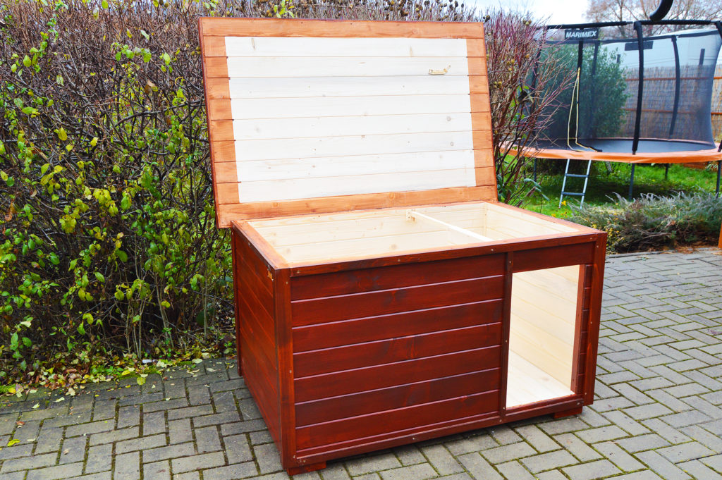 Zateplená psia búda TOBY s vodorovnou strechou v odtieni teak #7