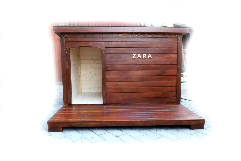 Psia búda LESSIE so šikmou strechou a terasou #3