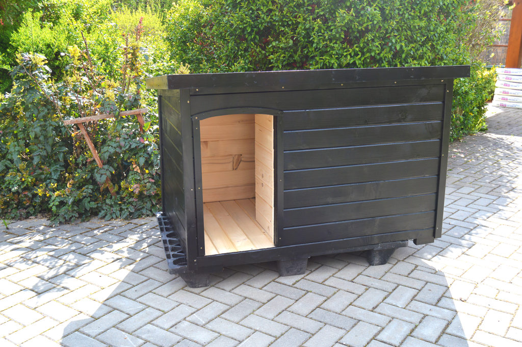 Psia búda SPOT so šikmou strechou v odtieni RAL 9005 (čierna) #1