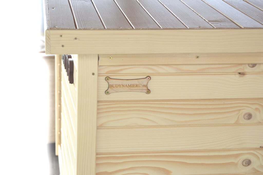 Psia búda MAXIM so šikmou strechou so sklonom do strany a menovkou v transparentnom odtieni #4