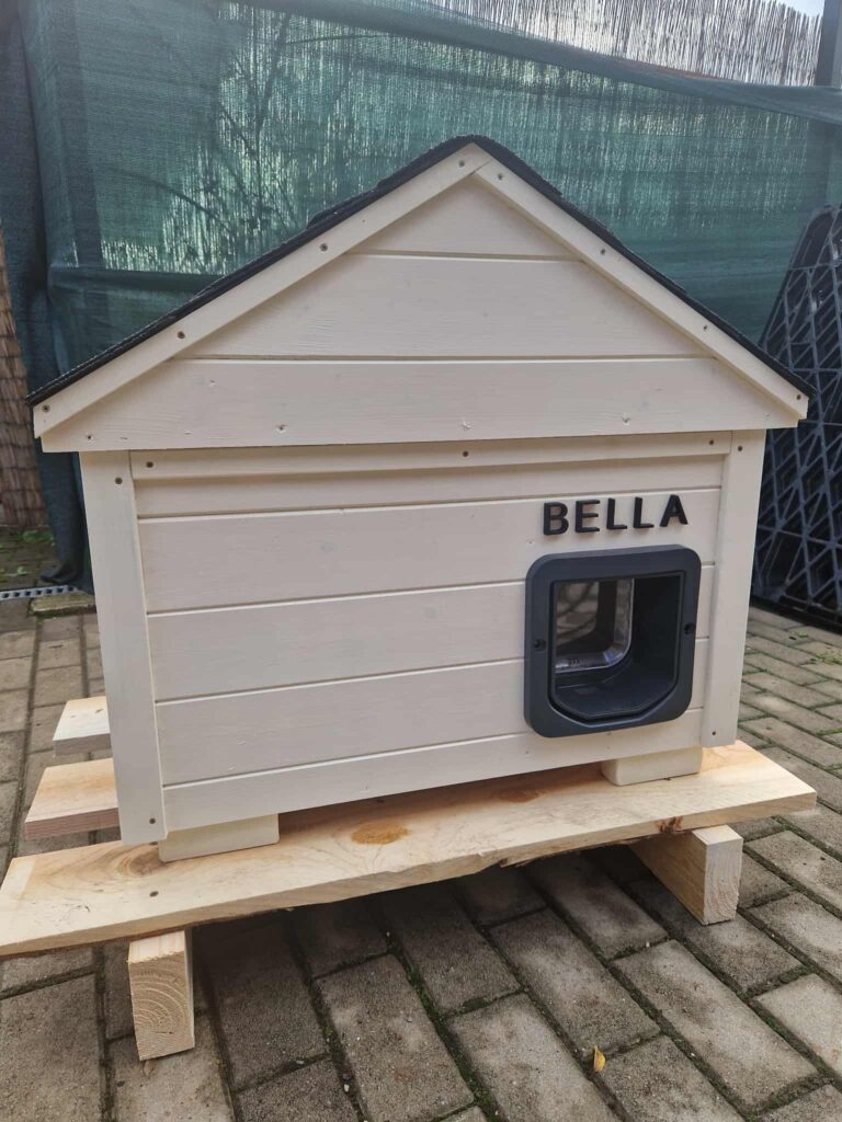 Mačací domček MAFIA s bezpečnými dvierkami na čip